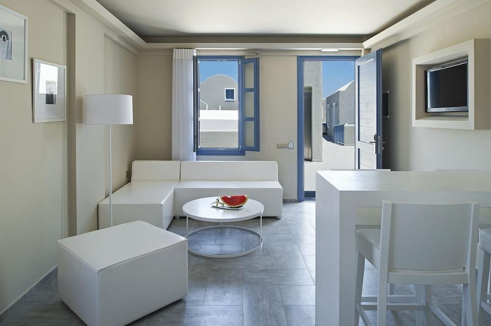 Acroterra Rosa Luxury Suites & Spa Akrotírion Exteriör bild