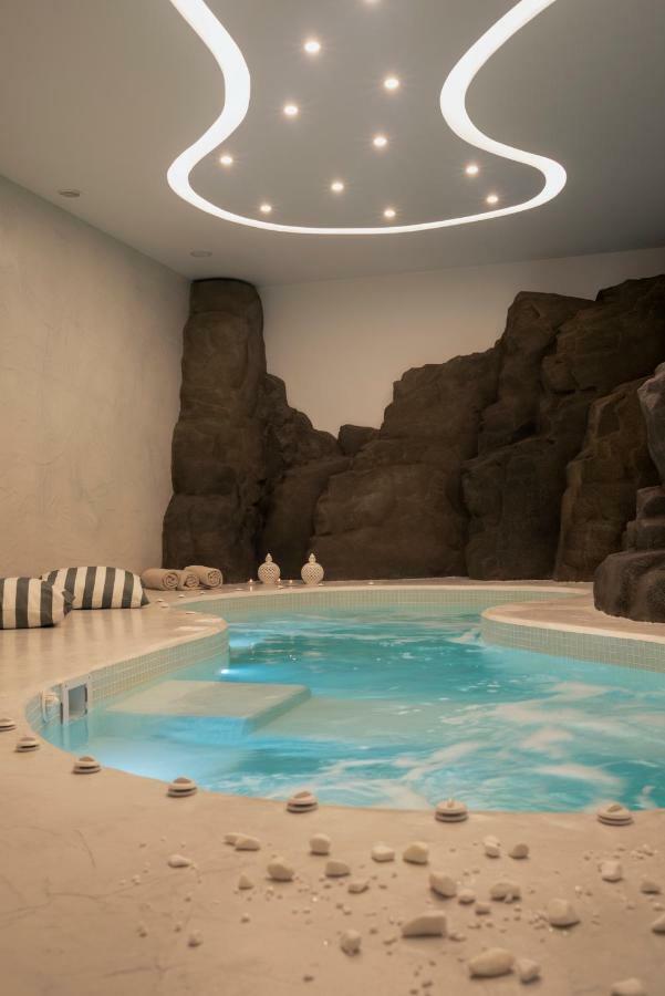 Acroterra Rosa Luxury Suites & Spa Akrotírion Exteriör bild
